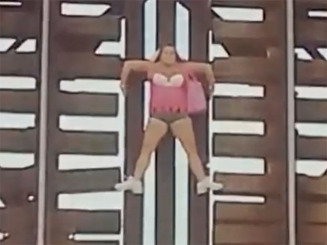 Girls Getting Stuck in the Weirdest Places