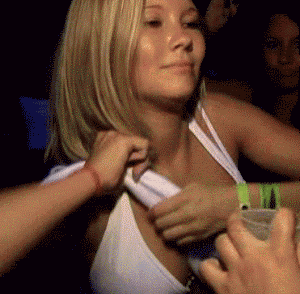 GIFs of Really Hot Girls