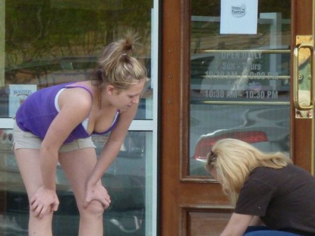 Good Cleavage Pictures