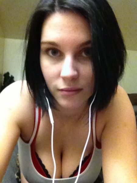 Good Cleavage Pictures