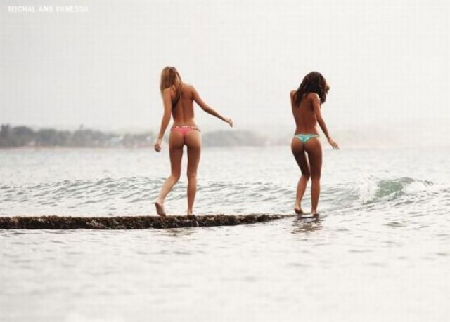 These Girls Rock Great Butts