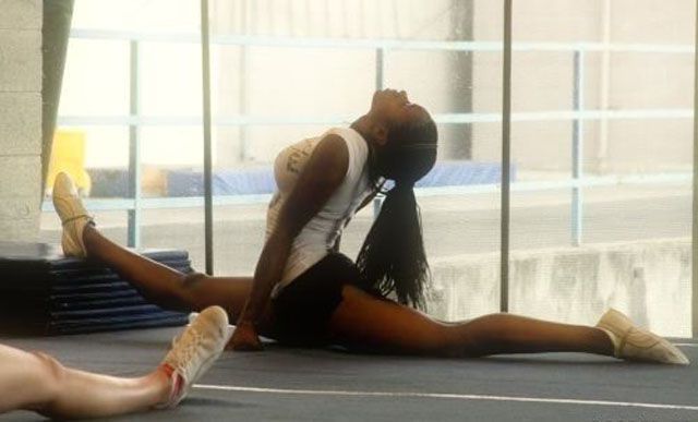 Some Sexy Stretching Girls