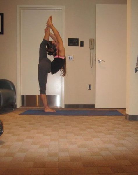 Some Sexy Stretching Girls