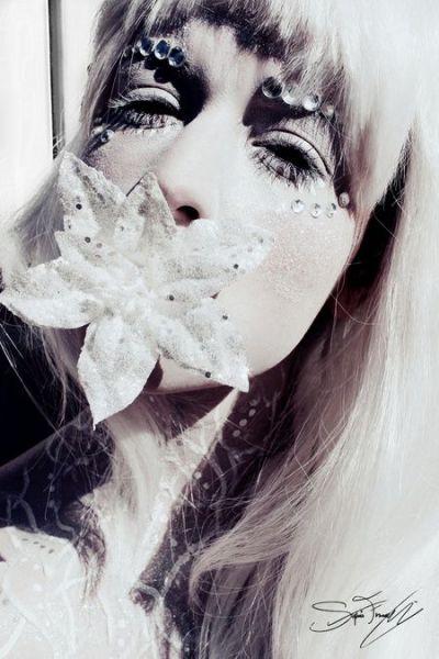 Phenomenal Makeup Transformations That Are Frighteningly Great