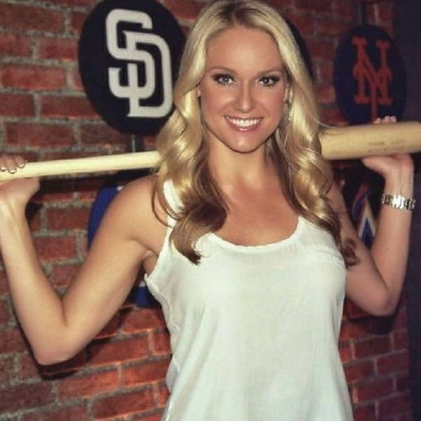 TV’s Hottest Female Sportscasters