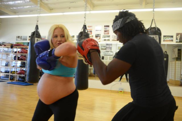 This Kickboxing Queen Doesn’t Stop for Anything