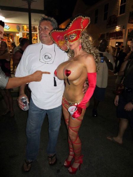 grownup corner 45 pics 12 gifs 16.html - 45 HD GIF | Premium Gallery 2014