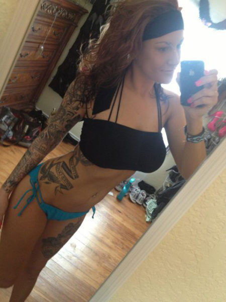 Hot Ladies Who Like Their Ink