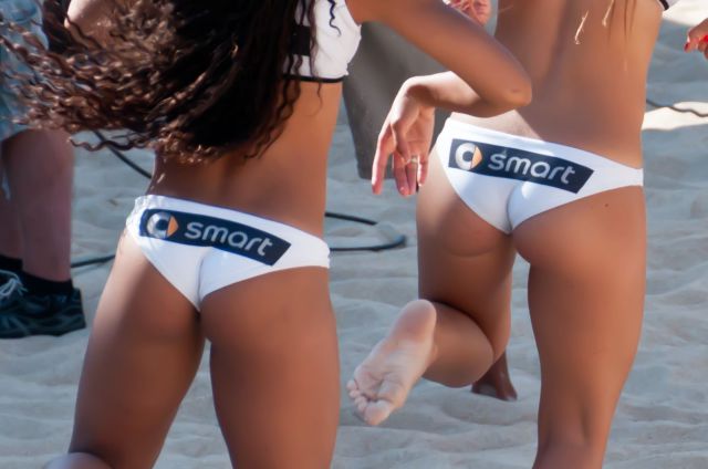 These Girls Rock Great Butts