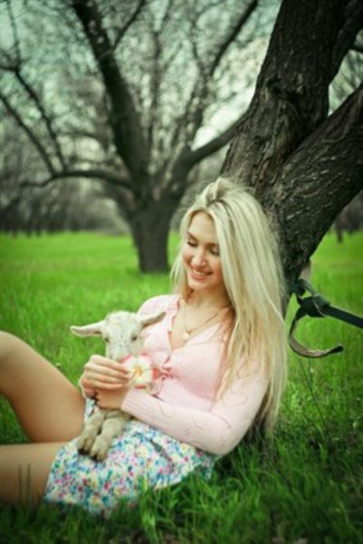 Russian Mail Order Brides Who Have Not Got the Sexy Pose Figured Out