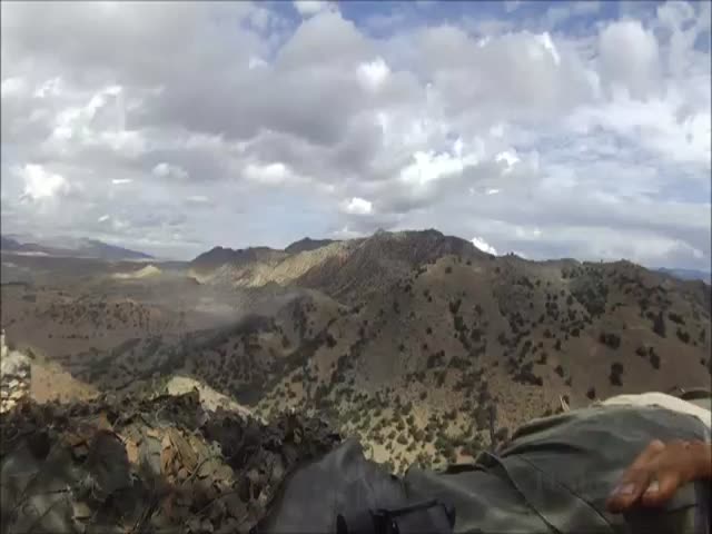 American Soldiers Bombed by Mistake (VIDEO)