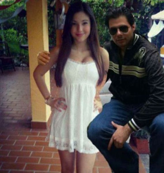 Get a Girlfriend Instantly with Photoshop