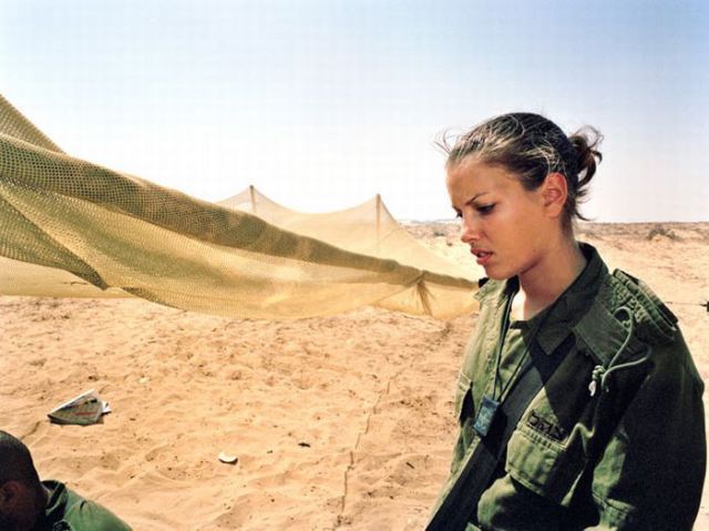 Some of the Hot Israeli Girls in Arms