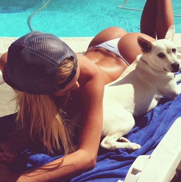 These Girls Rock Great Butts