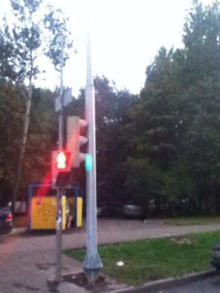 These Construction Workers Should Be Fired Immediately