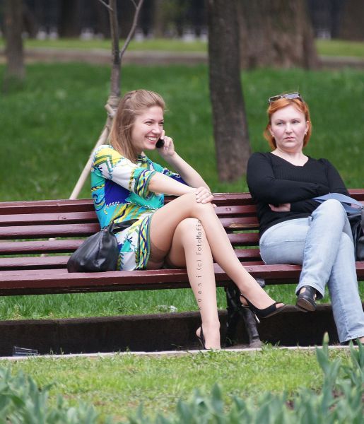Sexy Chicks Just Doing Their Thing on the Streets