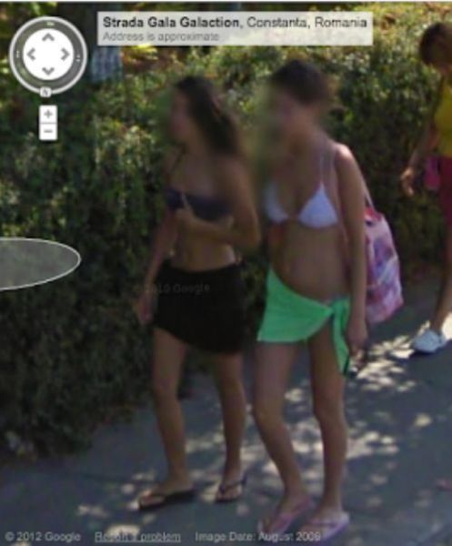 Sexy Ladies Get Caught on Google Street View