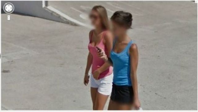 Sexy Ladies Get Caught on Google Street View