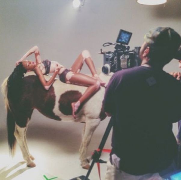 The Top Model without Stereotypical Good Looks