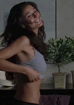 GIFs of Celebrity Bouncing Boobs