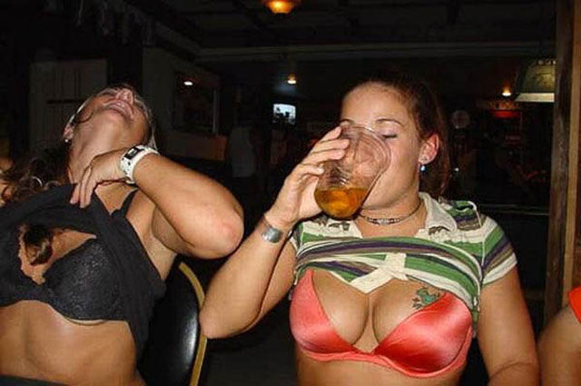 girls take a trip to the wild side 25 pics 1.html - 25 HD Photos | Premium Gallery 2014