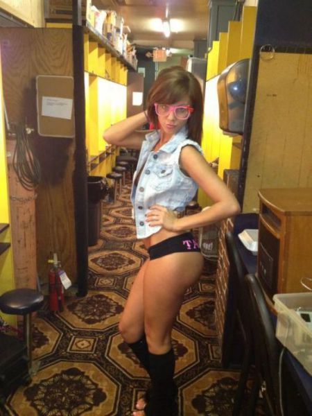 Girls Who Show How Sexy Glasses Can Be