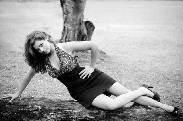 Models Posing in Really Uncomfortable Positions