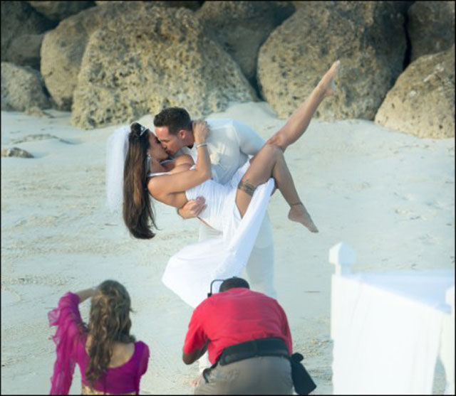 The Bride with the Eye-Catching Chest