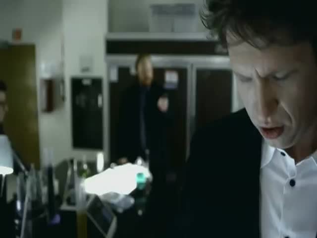 Sherlock Holmes Sucks at Deduction (VIDEO)