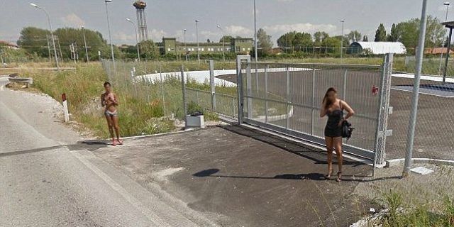 Google Maps Captures Prostitutes on the Streets