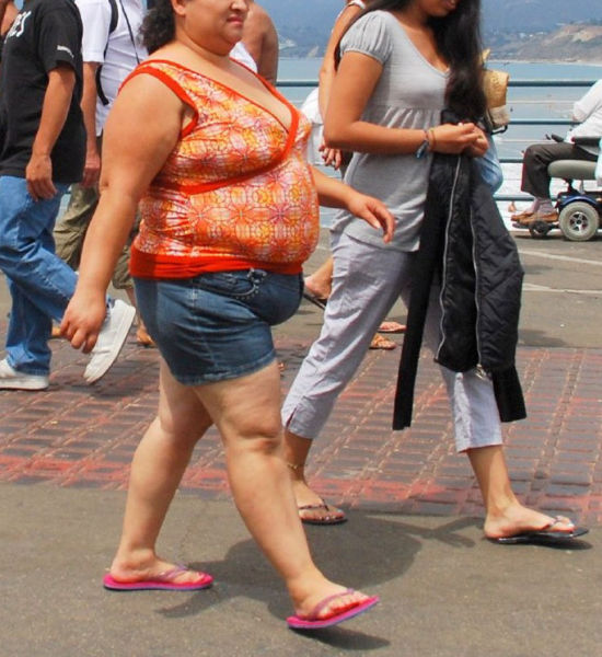 These Ladies Make the Most of Their Muffin-Tops