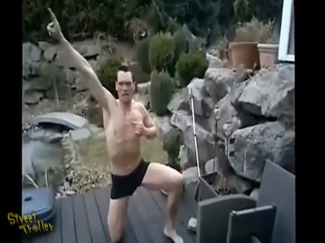 Mortal Kombat Characters Are A**holes Who Love to F**k with People (VIDEO)