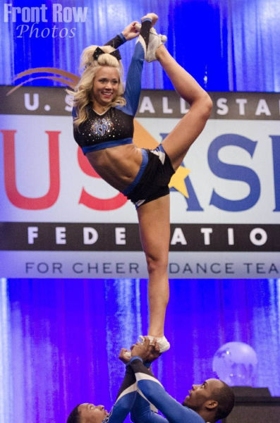 Male Cheerleaders Have the Best Job in the World