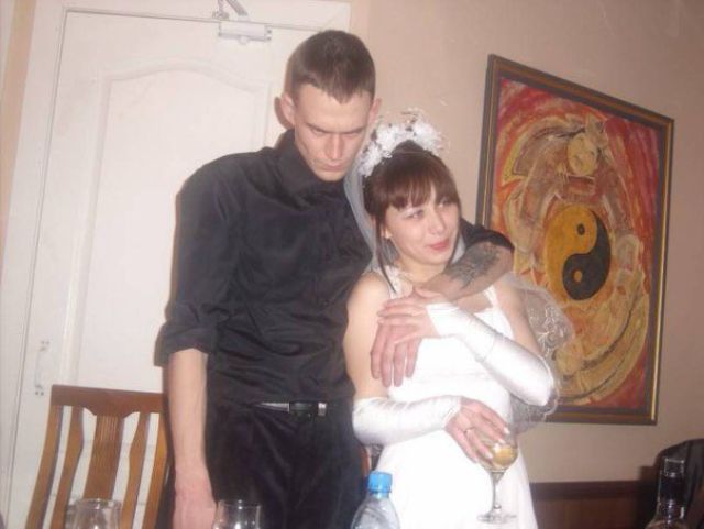 Ridiculous and Funny Wedding Photos