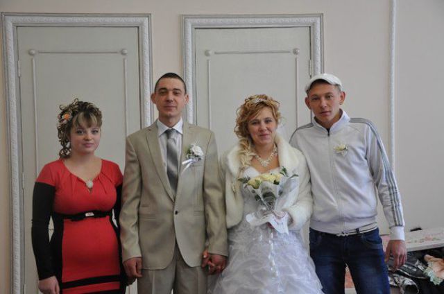 Ridiculous and Funny Wedding Photos
