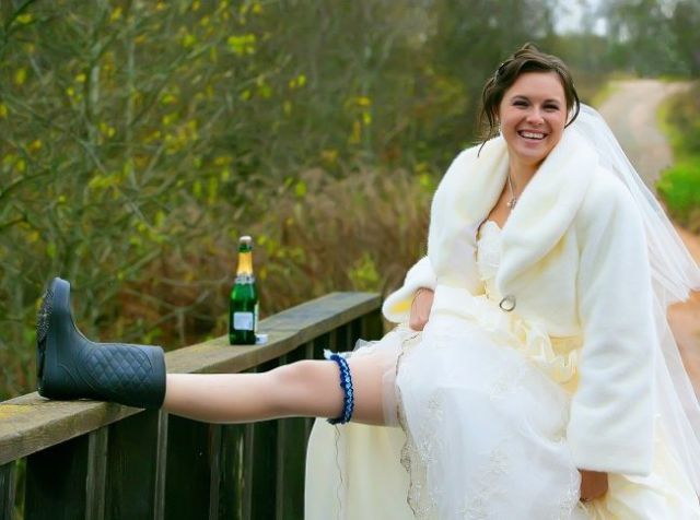 Ridiculous and Funny Wedding Photos