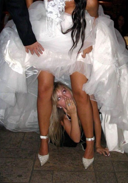 Ridiculous and Funny Wedding Photos