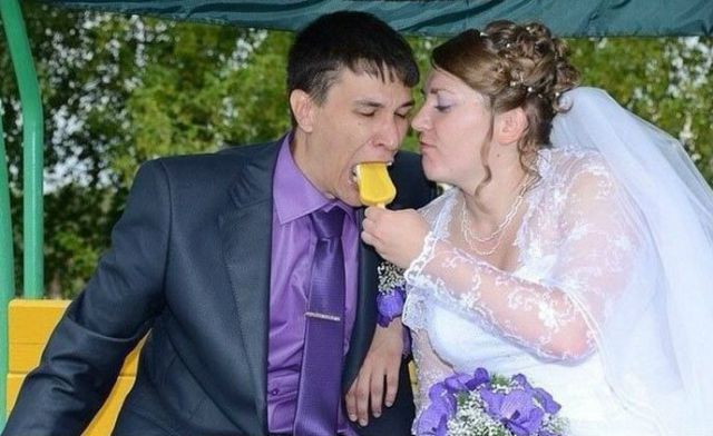 Ridiculous and Funny Wedding Photos