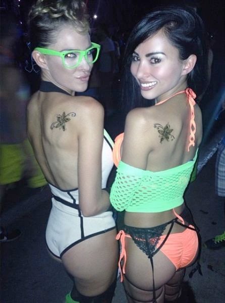 Sweet and Sexy Las Vegas Daisy Carnival Girls