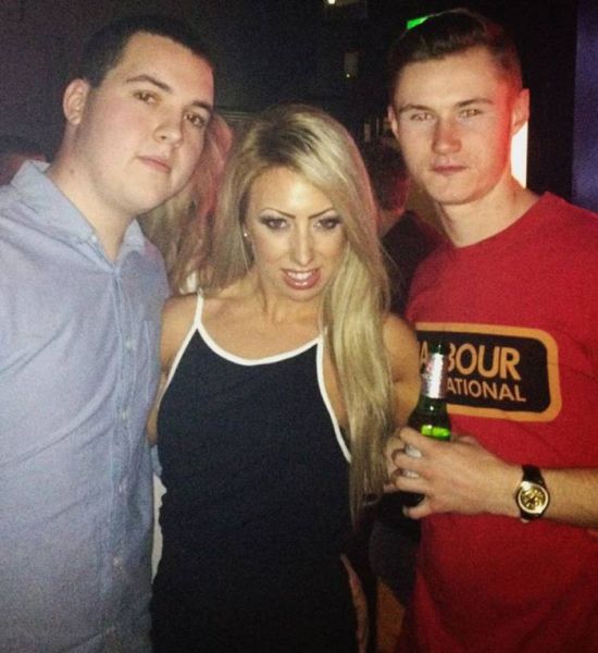 Chubby Girl Transforms Herself into Bikini Model