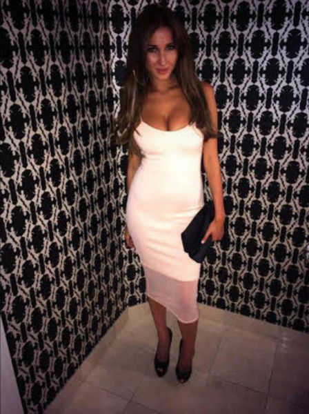 The Tighter the Dress, the Hotter the Honey