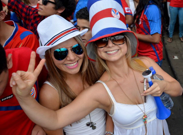 2014’s Hottest World Cup Supporters