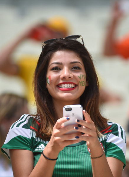 2014’s Hottest World Cup Supporters