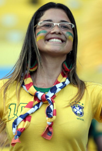 2014’s Hottest World Cup Supporters
