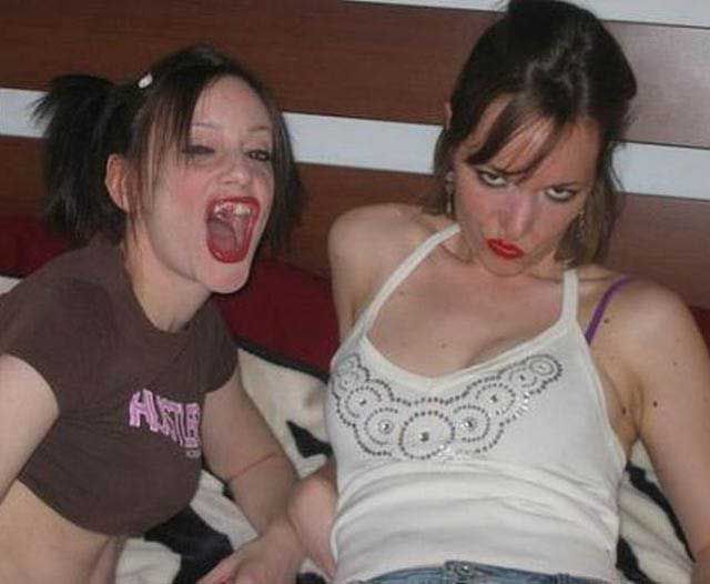 Trying to Be Sexy in a Photo Doesn’t Always Work!