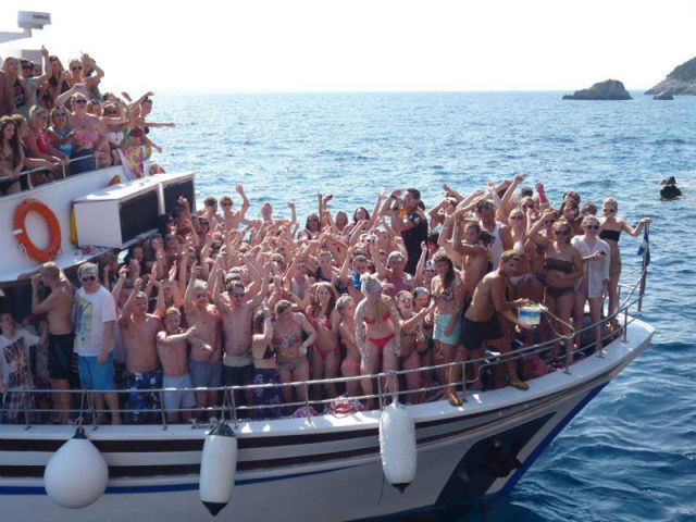 Englishmen Get Drunk and Crazy in Spain