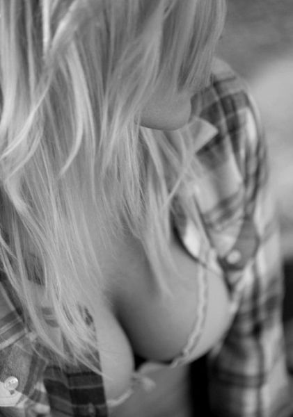 Boobs to Make the Men Drool