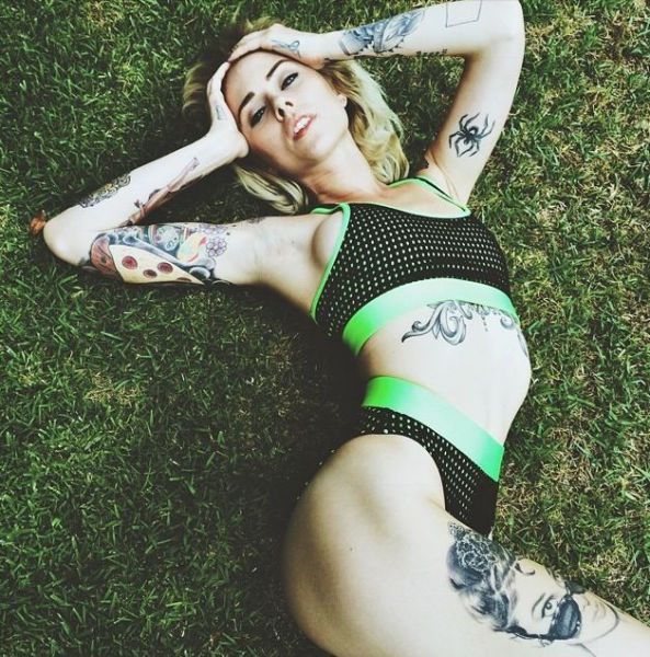 Girls Who Make Tattoos Look Hot