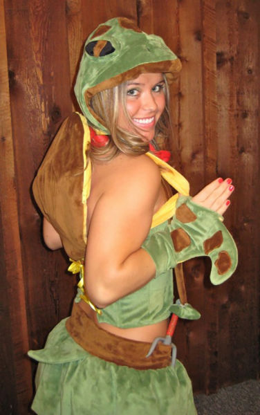 Teenage Mutant Ninja Turtles Cosplay That Looks Hot