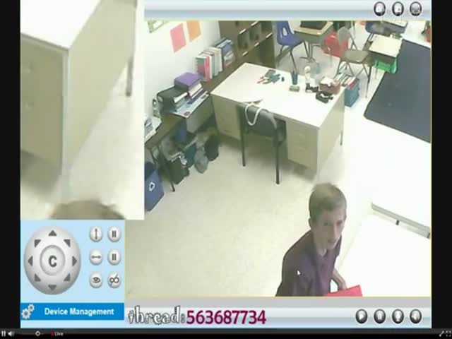Guy Hacked The Security Camera and Speakers of a Classroom (VIDEO)